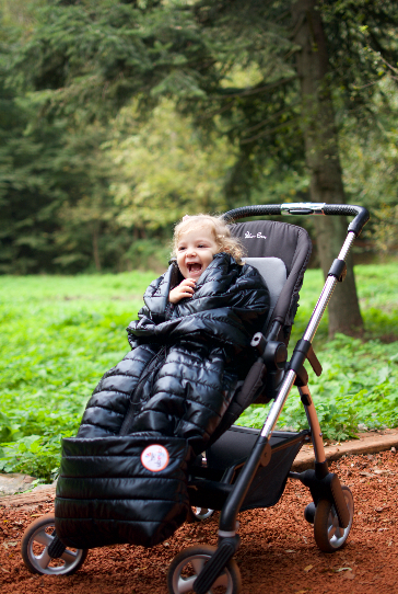 “Kış Aylarında Bebeğiniz İçin En Sıcak ve Güvenli Çözüm: Polarlı Puset Tulumu”